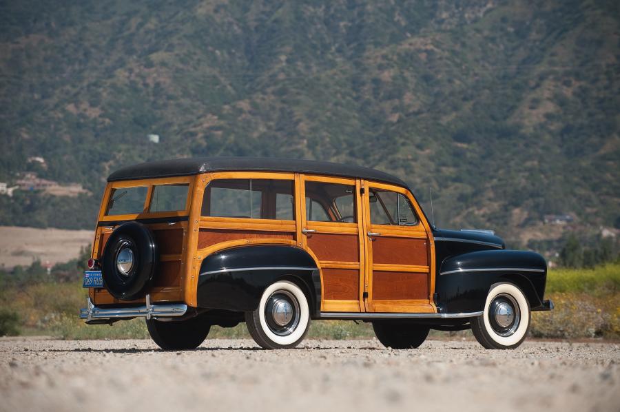  Ford V8 Super Deluxe Station Wagon 1948 года  (фото 32 из 62)